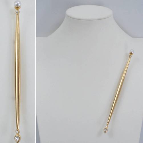 Butler pin gold plated sceptre rhinestones & faux pearl, 1980`s ca, English